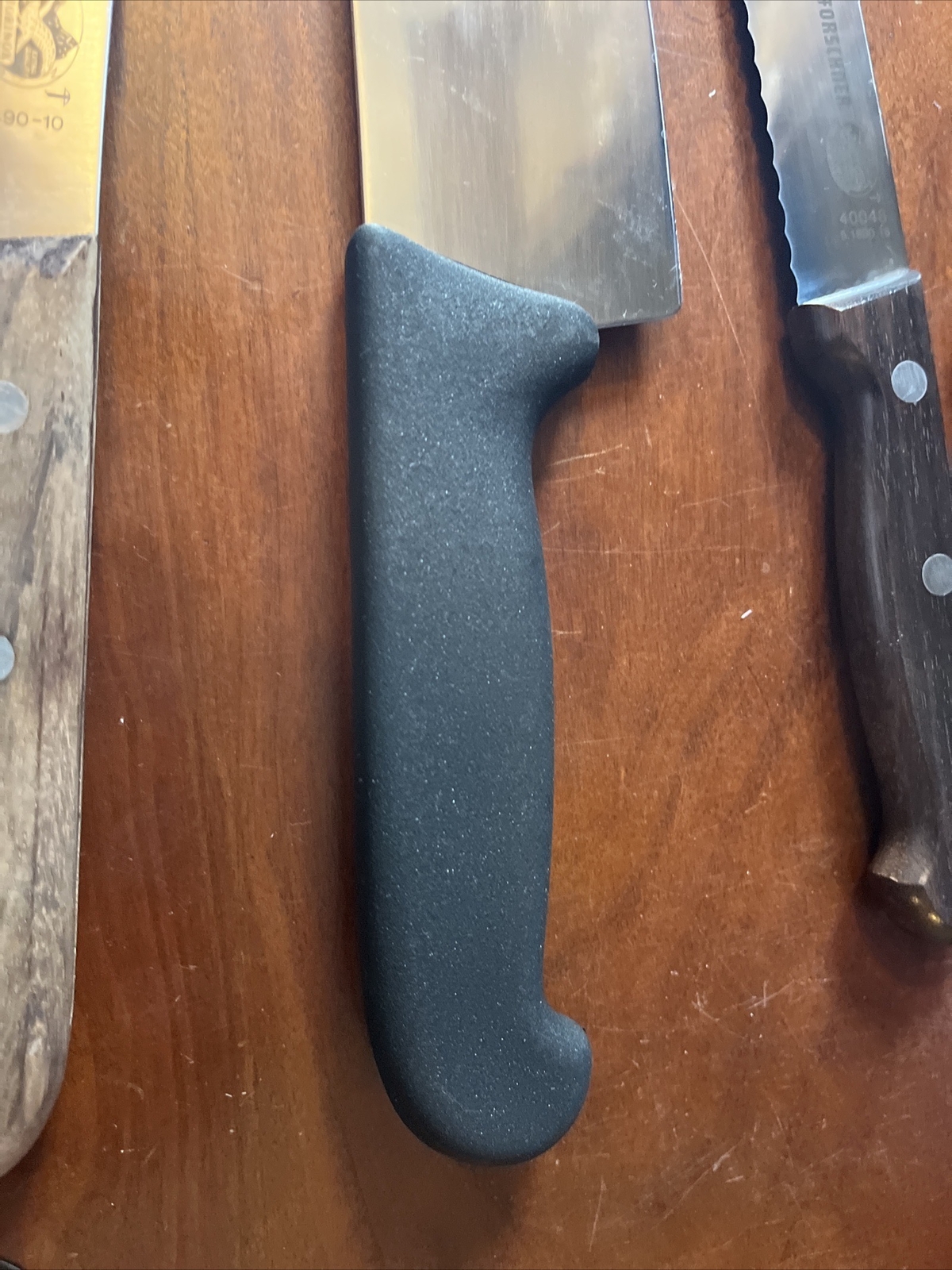 Lot of 4 Forschner Victorinox Knives Models 49010 40521 40048 4065 NICE SHARP!