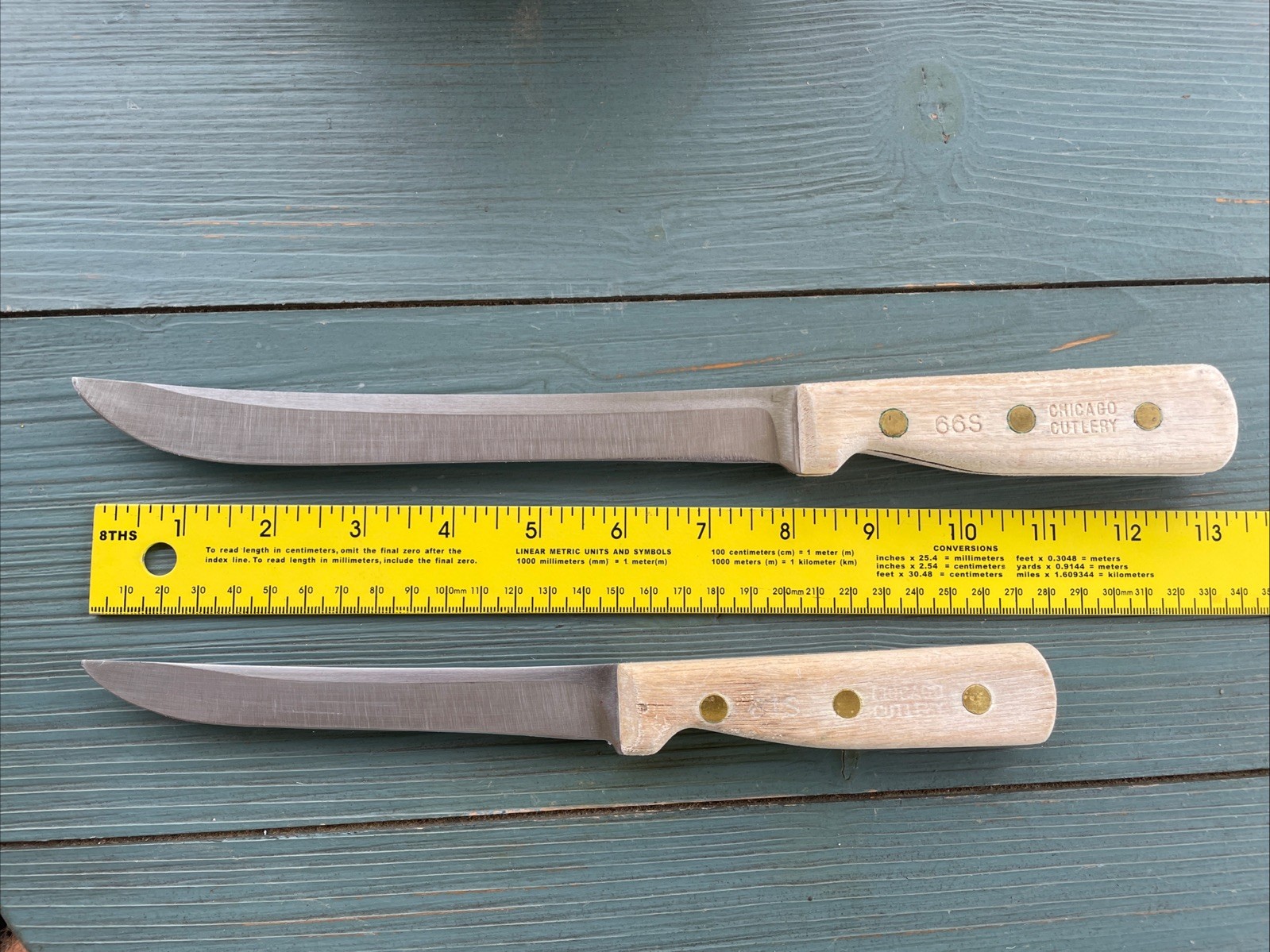 Vintage Chicago Cutlery 61S 6” & 66S 8″ Stainless Blade Carving Slicing Knives