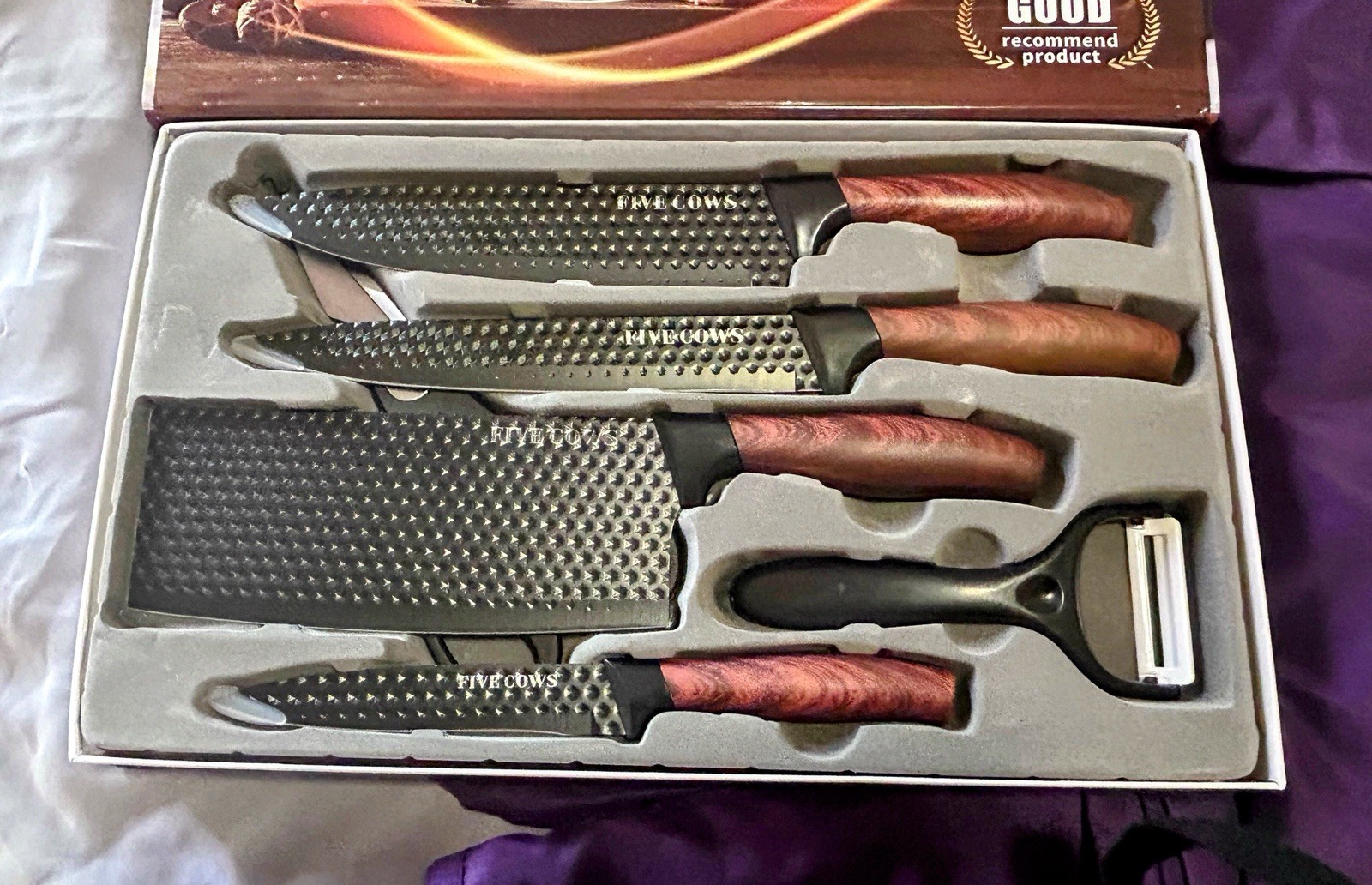 FIVE COWS 6-pc, 4 Kitchen Knives Scissors & Peeler, AntiSlip Grip/Gift Box