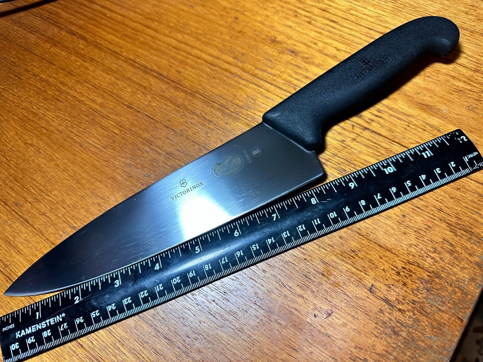 VICTORINOX 8″ Chef Knife 5.2063.20 Very Good