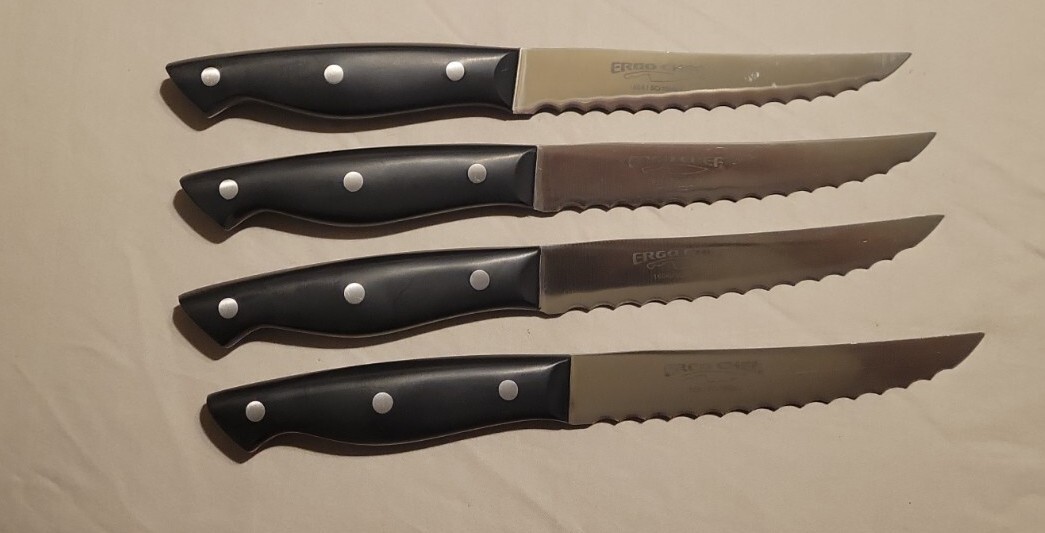 Steak knife Set of 4 Knives- Tomato, utility, knife Ergo Chef Pro-Series II