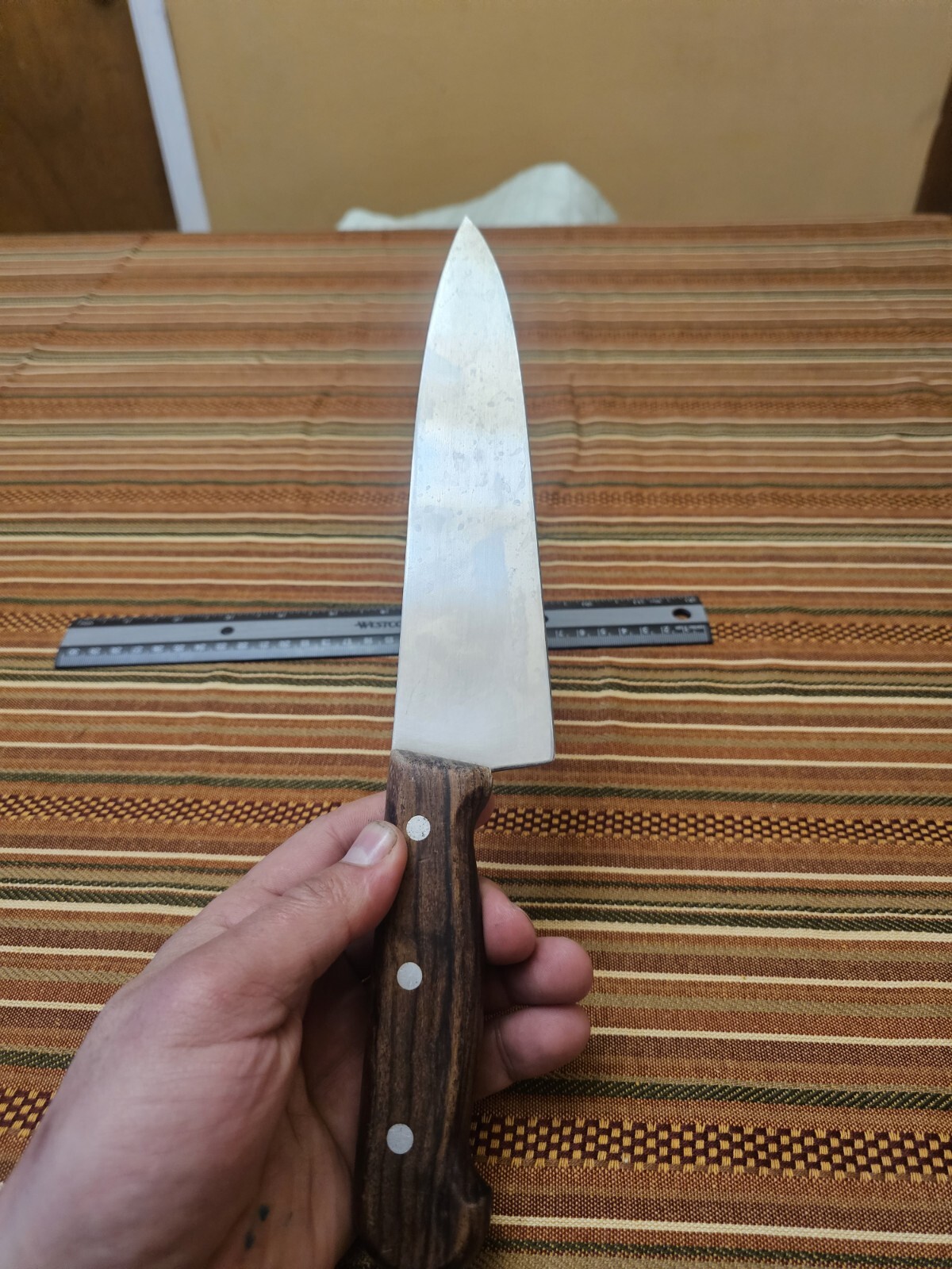VICTORINOX RH FORSCHNER KITCHEN KNIFE 8″ BLADE 4308 PRE OWNED CONDITION E4